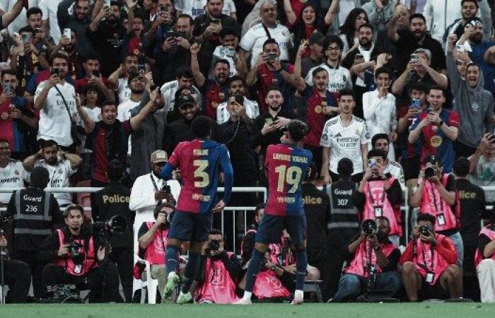 البارسا فتح على الرابع.. برشلونة يكتسح ريال مدريد 4-1 في الشوط الأول بنهائي السوبر الإسباني