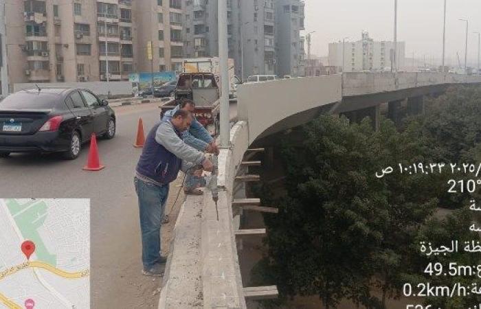 استجابة لشكوي المواطنين.. تدعيم مطلع الطريق الدائري بالمنصورية بالأسوار الخرسانية بالجيزة