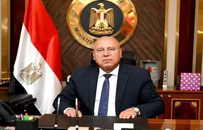 وزير الصناعة والنقل يعلن نتائج الطرح الأول للمصانع الجاهزة  بمدينة الجلود بالروبيكي