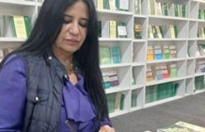 المستشارة نجاة مرابي تشارك في معرض الكتاب بأحدث إصداراتها "الأمن الفكري العربي"