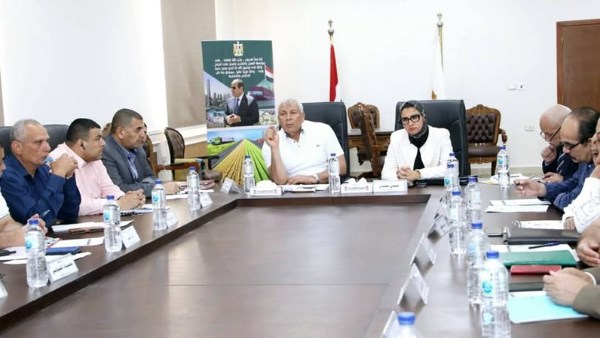 إعانات شهرية لأسر المتسربين من التعليم في المناطق النائية بالوادي الجديد