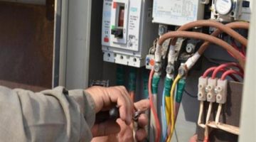تعرف على حالات التصالح في جريمة سرقة التيار الكهربائي طبقا للقانون