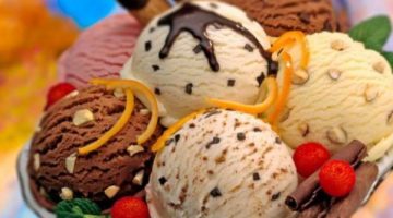 طريقة عمل آيس كريم في المنزل بمكونات طبيعية