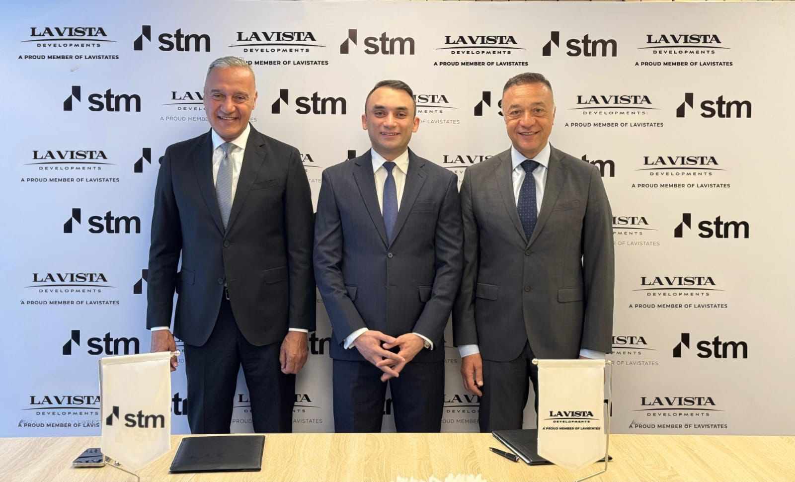 “لافيستا” توقع مذكرة تفاهم مع “STM” لتسويق مشروع “لافيستا سيتي” 
