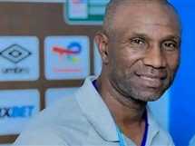 [العنوان المعاد صياغته: “مدرب الهلال السوداني يحذر من الأهلي: حظوظ بيراميدز وصن داونز متقاربة”]  
[KEYWORDS_SECTION_START]  
مدرب الهلال السوداني, الأهلي, بيراميدز وصن داونز