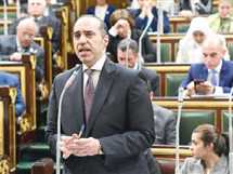 المستشار محمود فوزي: لم يُفرض نظام انتخابي بعينه.. و3 مقترحات رُفعت للرئيس دون تدخل