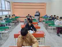اليوم.. طلاب الشهادة الإعدادية بالشرقية يؤدون امتحان اللغة العربية