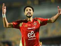 أهلي يُقدّم خطوة جديدة لحل أزمة وسام أبوعلي قبل المونديال