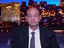 عمرو أديب: “شعرت بـ 4 هزات أرضية اليوم.. الزلازل مستمرة!”