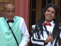 حمدي المرغني يشارك جمهوره مقطع فيديو يجمعه بالراحل سليمان عيد ويعلق :«خالو»