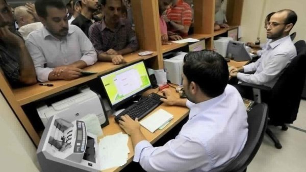 30 يوم إجازة سنوية لكل موظف أمضى سنة كاملة في الخدمة بالقانون