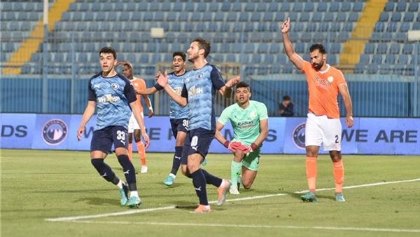 مباراة بيراميدز وفاركو