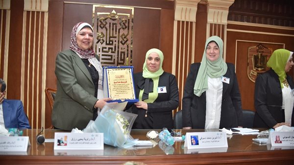 رئيس جامعة بورسعيد