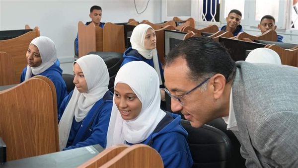 "الأعلى للجامعات" يعتمد قرارات جديدة لدعم خريجي التعليم الفني ومدارس التكنولوجيا التطبيقية