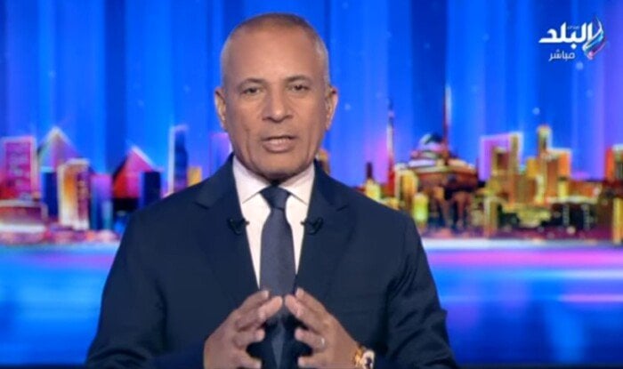 “أحمد موسى: الشركات العالمية تتنافس للاستثمار في السوق المصري”