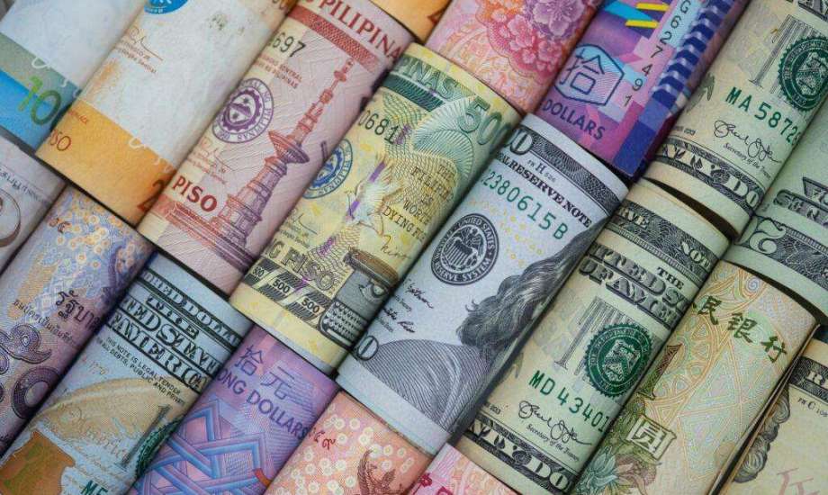 أسعار العملات أمام الجنيه المصري اليوم بعد تحذيرات صندوق النقد بشأن الفائدة