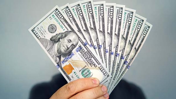 أعلى سعر دولار اليوم 2-5-2025