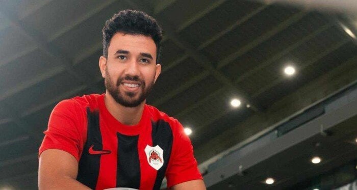 أمير هشام: ريفيرو يجتمع مع لاعبي الأهلي الجمعة.. وتريزيجيه في القاهرة غدًا
