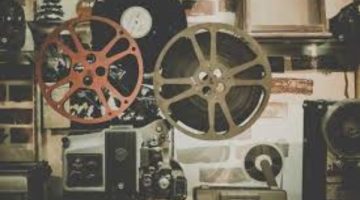 إعادة إنتاج الأفلام القديمة إفلاس فني وفقر إبداعي