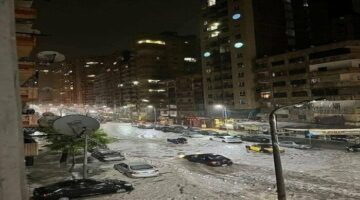 إعصار وعاصفة رعدية تضرب الإسكندرية.. رفع حالة الطوارئ وغلق المدارس| صور وفيديو