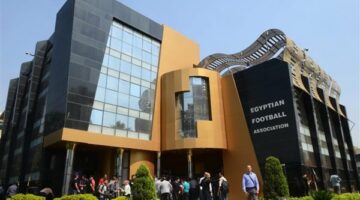 اتحاد الكرة يفتح القيد استثنائيا للنادي الأهلي بسبب مونديال الأندية