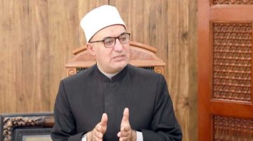الإخلاص في العمل طريق التنمية وسبيل العزة