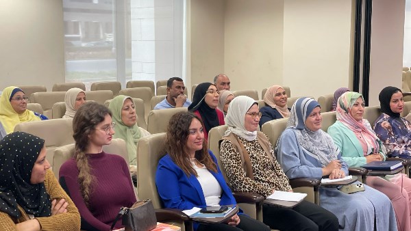 التضامن تنظم برنامجاً تدريبياً للعاملين بالوزارة عن “أخلاقيات العمل”