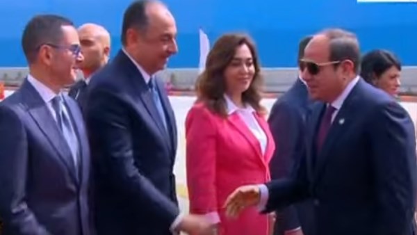 الرئيس السيسي يصل إلى مقر احتفالية عيد العمال