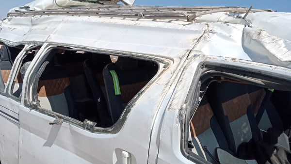 العربية اتعجنت.. مصرع وإصابة 4 مواطنين في انقلاب سيارة ملاكي بمطروح