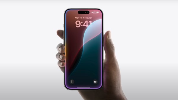 المساعد الصوتي الذكي Siri الجديد ما زال يحتاج إلى وقت إضافي