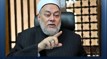 النظر لموضع السجود ليس حقيقة الخشوع