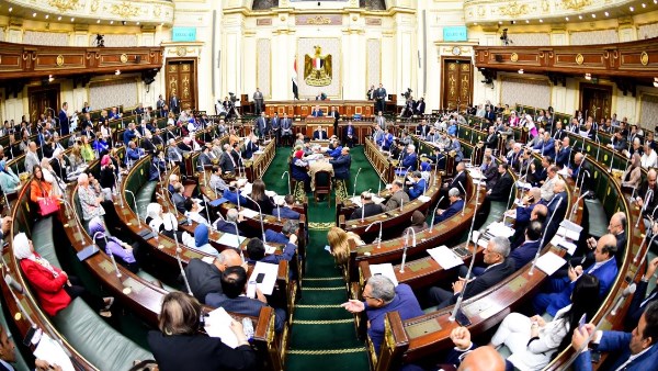 اهتمام الدولة بالعمال يحقق العدالة الاجتماعية