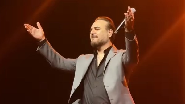 بتوحشيني.. وائل جسار يشعل حماس جمهوره بحفل دبي