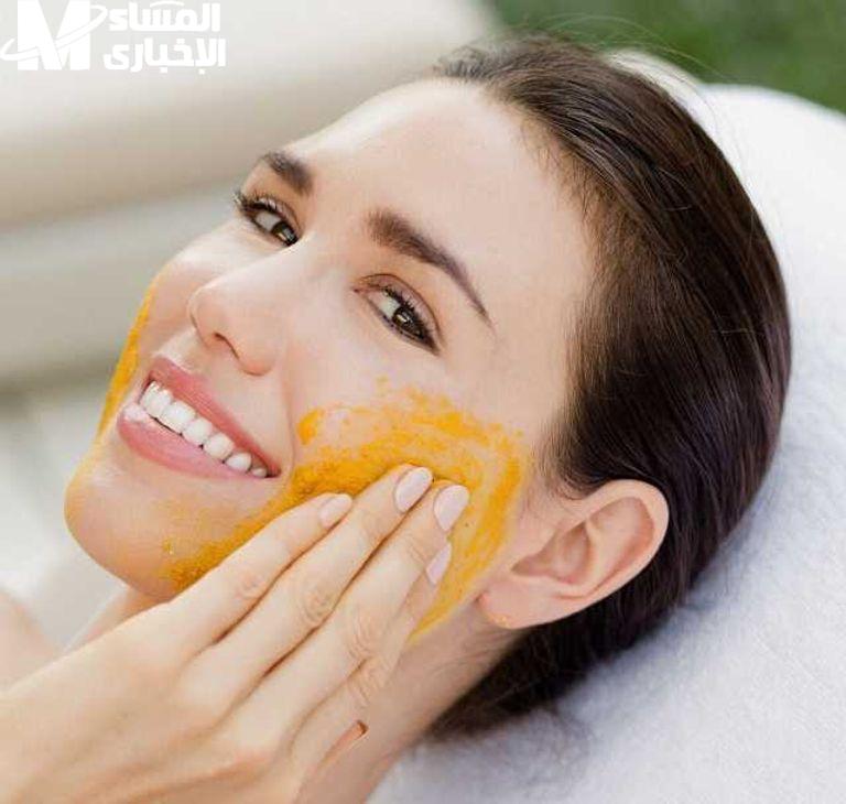 بشرتك هتتبان أصغر كده.. وصفات توحيد اللون نضارة طبيعية