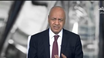 بكري يكشف تفاصيل القبض على 4 مسئولين كبار بإحدى المحافظات
