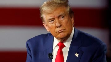 ترامب يعتزم إقامة عرض عسكري للجيش الأمريكي يونيو المقبل