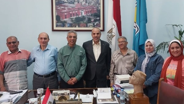 تكريم عمال قطاع المتاحف الأثرية احتفالا بعيدهم