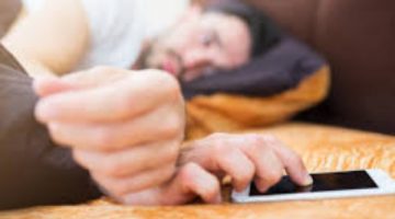 حافظ على خصوصيتك.. كود مذهل يعرفك إذا كان هاتفك مراقبا أم لا