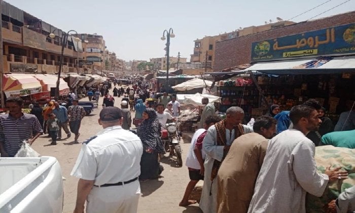 أسوان تتألق: حملات مكثفة لإزالة الإشغالات وتجميل المدن قبل عيد الأضحى