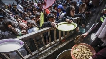 خطة أمريكية إسرائيلية لإيصال مساعدات لغزة بدون إشراف حماس