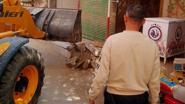 رفع وإزالة 245 إشغالا متنوعا في حملة مكبرة بالمحافظة