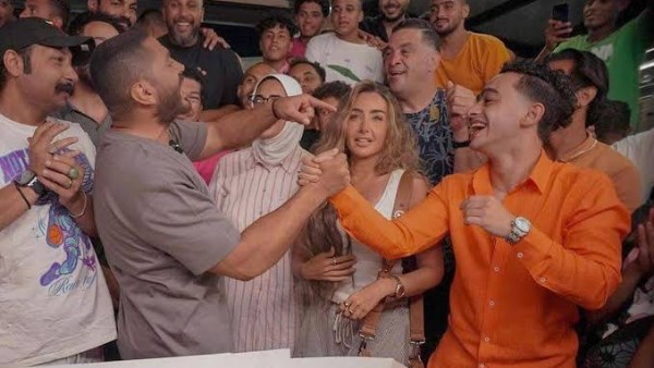 شيماء سيف ورانيا منصور ضيفتا العرض الخاص لـ“ريستارت” لتامر حسني وهنا الزاهد