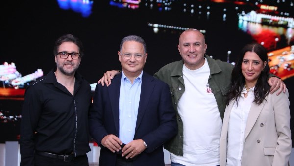 صُناع مُسلسل أشغال شقة جداً ضيوف يحدث في مصر مع شريف عامر الليلة