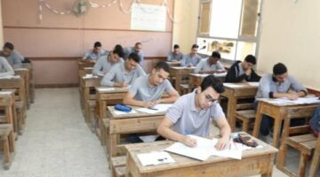 ضبط ملاحظ وطالب صورا امتحان الجبر للشهادة الإعدادية بالمنوفية