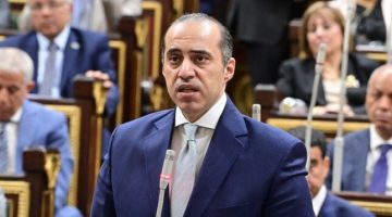 “محمود فوزي: الحكومة ترفض التحيز في قانون الإيجار القديم”
