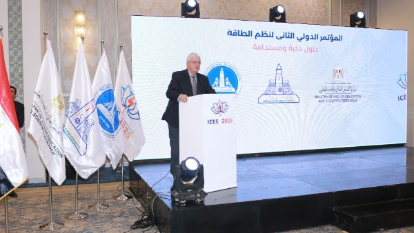 هندسة عين شمس منظومة متكاملة تجمع بين التميز الأكاديمي والتطوير
