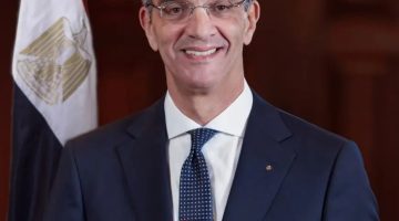 [وزير الاتصالات يُعلن عن مفاجأة كبرى: خدمات الجيل الخامس ستبدأ قريبًا!]