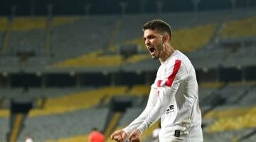 سيف جعفر يفوز بجائزة أفضل لاعب فى مباراة فاركو