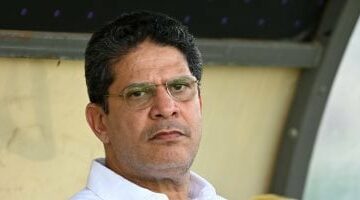 انقسام فى الزمالك حول مصير أيمن الرمادى بعد التتويج بالكأس