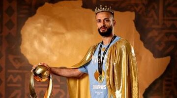 بيراميدز يحتفل بالتتويج بدوري أبطال أفريقيا: رايحين لفين ده أنا الملك (صور)